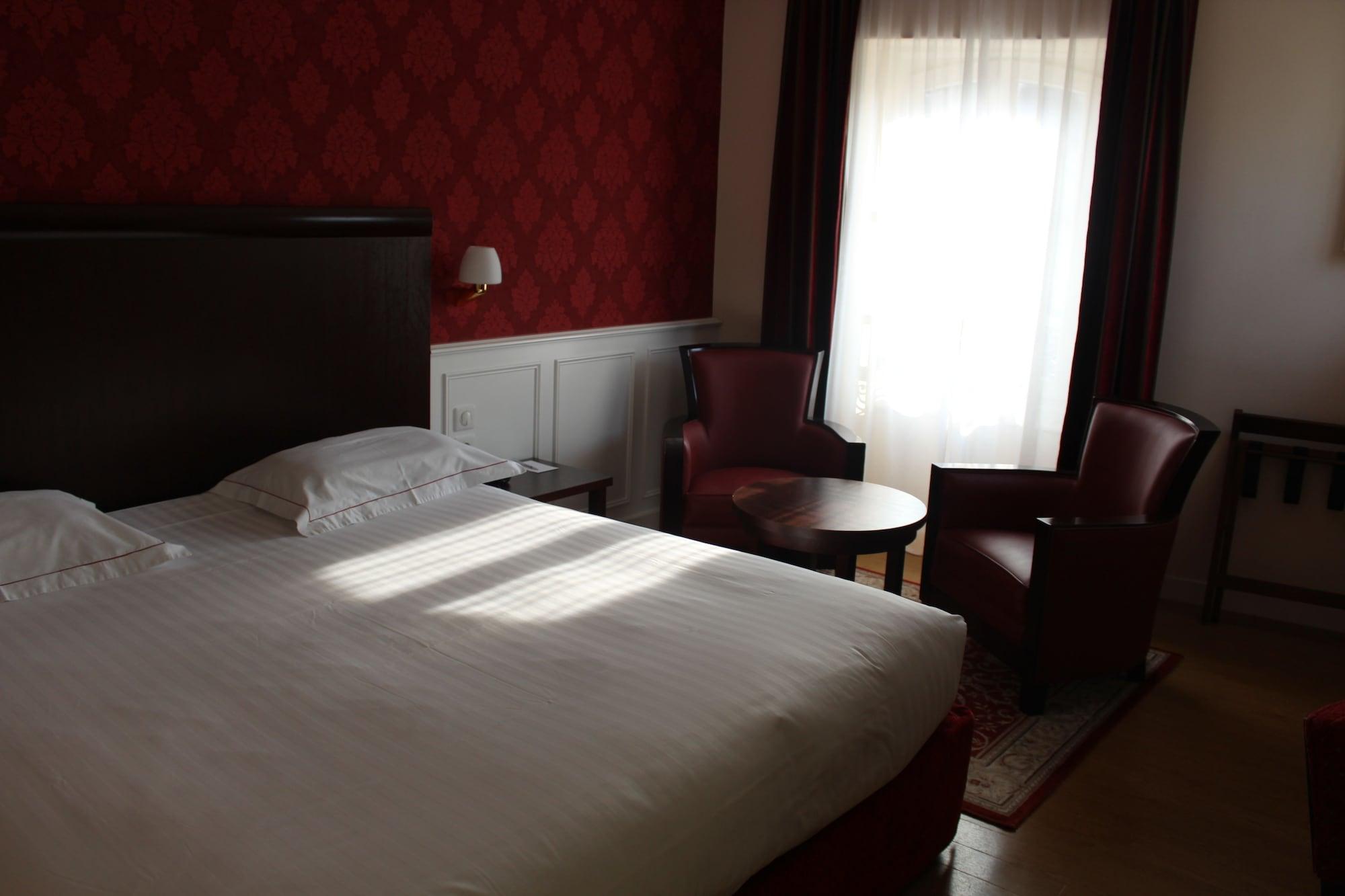 Best Western Plus Hotel D'Angleterre Bourges Exterior photo