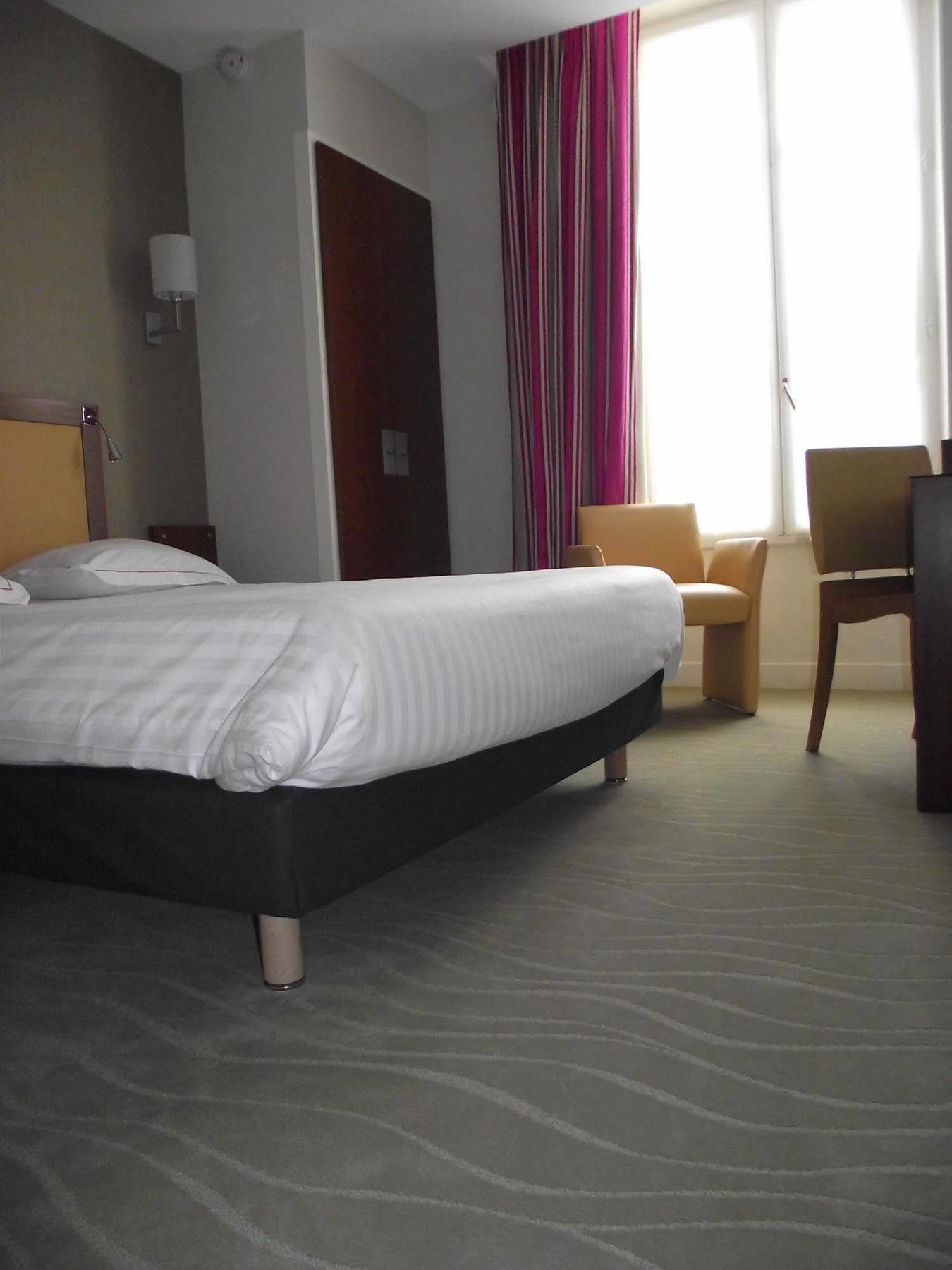 Best Western Plus Hotel D'Angleterre Bourges Exterior photo